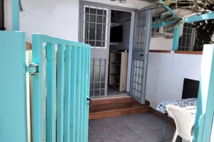 Villetta 4/5 posti vicinissima al mare e negozi