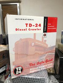 International IH TD-24 Crawler POSATUBI 1:16