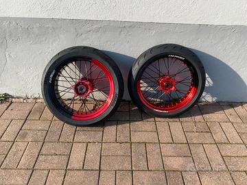 Cerchi motard fantic xx/xe 125