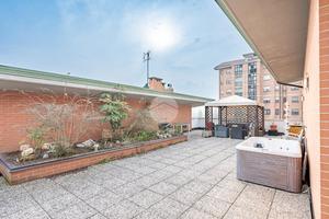 4 LOCALI A GRUGLIASCO