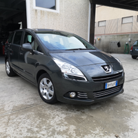 Peugeot 5008 1600 hdi 120cv