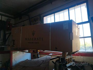 Paraurti Maserati Ghibli ORIGINALE con primer