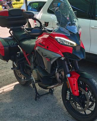 Ducati Multistrada V4S Travel & Radar 2025