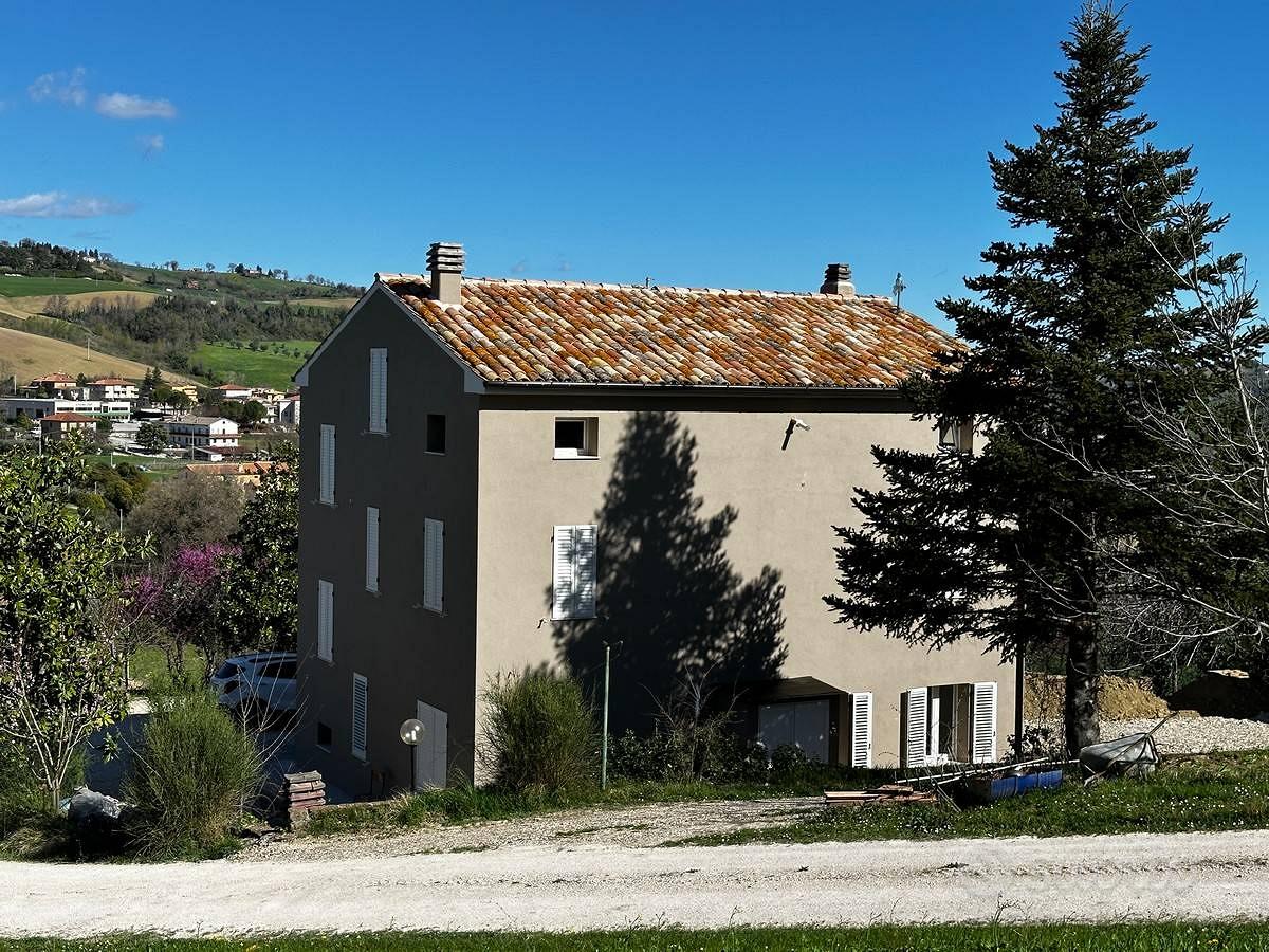 Rustico - Sant'Angelo in Pontano - Vista 2