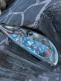 Faro Anteriore Sinistro Peugeot 207