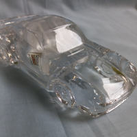 Macchina in cristallo