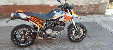 ducati hypermotard 796