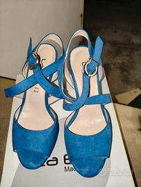 Scarpe decolte scamosciate bluette n. 37