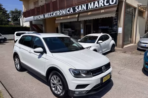 Volkswagen Tiguan 2.0 tdi Style 150cv dsg #UNICOPR