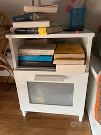 Comodino IKEA