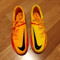 Scarpe da calcio Nike Phantom n.39