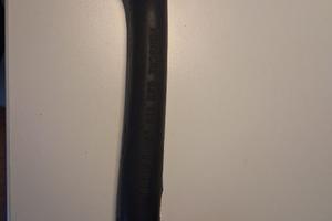 Porsche 928 tubo sfiato 92811017409