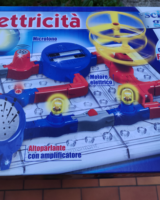 Elettricità scienza e gioco
