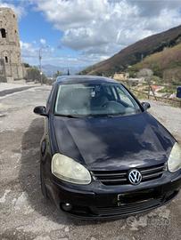 VOLKSWAGEN Golf 5ª serie