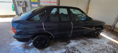 Ford escort 1.6