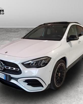 Mercedes GLA-H247 2023 - GLA 200 d AMG Line Premiu
