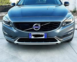 Volvo v60 CC 2016 AWD 190cv Perfetta