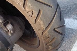 Scooter colore blu poco utilizzato