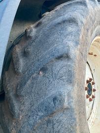 Gomme trattore agricolo
