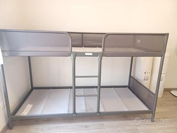 Letto a castello  + materassi (IKEA) nuovi.
