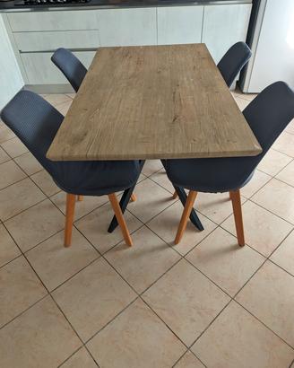 Tavolo da pranzo+ sedie 