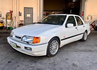Ford Sierra RS Cosworth 3 porte