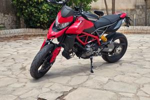 Ducati hypermotard 950