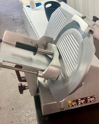 AFFETTATRICE A GRAVITA LAMA 35 PROFESSIONALE