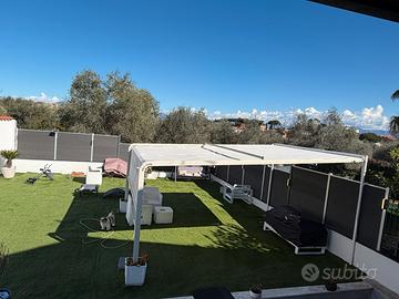 Tenda da sole motorizzata