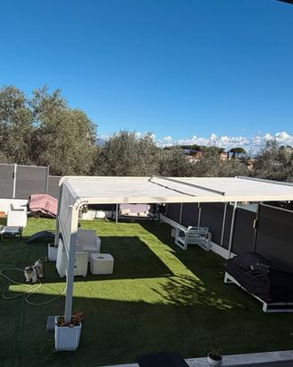 Tenda da sole motorizzata