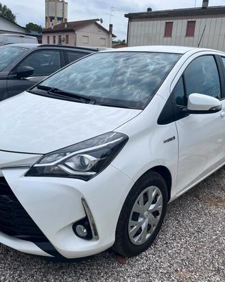 TOYOTA Yaris 3ª serie Yaris 1.5 Hybrid 5 porte...