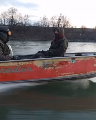 Canadian 372