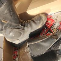 Stivali da moto ( nr.39 e 42 )