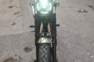 Moto Brixton Cromwell 250