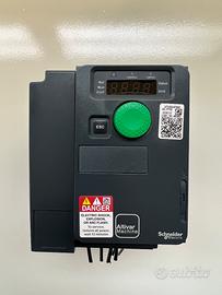 Altivar Schneider electric ATV320U07N4C