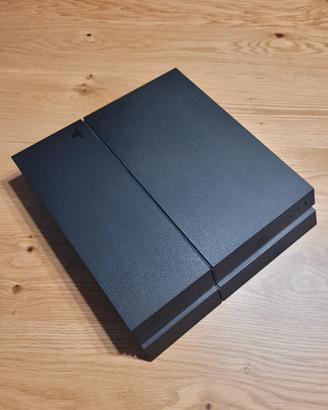 PS4 500GB + Controller + HDMI