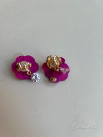 Orecchini fiore fucsia strass– da riparare