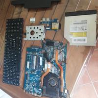 COMPUTER PORTATIE ASUS 7741 17" PER RICAMBI