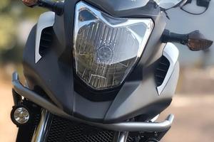 UNICO PROPRIETARIO! 750cc HONDA