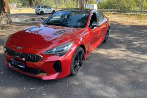 Kia stinger