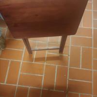 Sgabello tavolino legno pieghevole