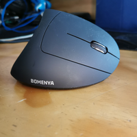 Mouse ergonomico bomenya