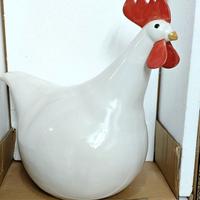 Gallina in ceramica