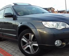 SUBARU Outback Autom Gpl black-edition Unipr 2008