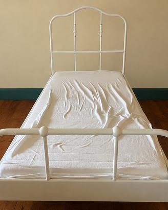 Letto singolo Ikea come nuovo