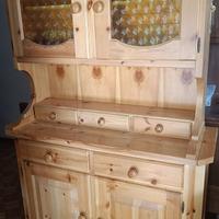 Vetrinetta e angolare in legno