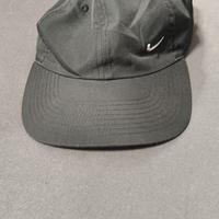 Cappellino Nike Heritage 86 Swoosh metallico