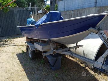 Barca in alluminio, motere 25 CV e carrello