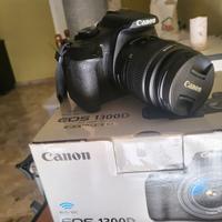 canon eos 1300d + obbiettivo 18-55 e accessori