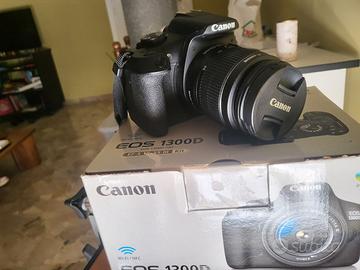 canon eos 1300d + obbiettivo 18-55 e accessori